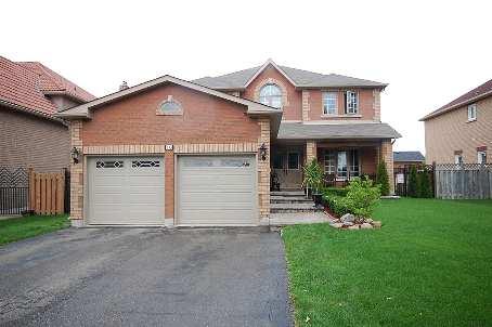 10 Hudson Dr, House detached with 4 bedrooms, 3 bathrooms and 6 parking in Vaughan ON | Image 1