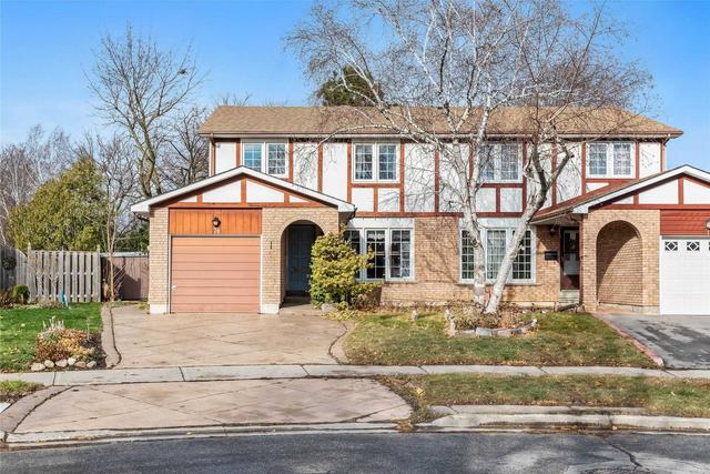 74 Millhouse Cres, House semidetached with 4 bedrooms, 2 bathrooms and 3 parking in Toronto ON | Card Image