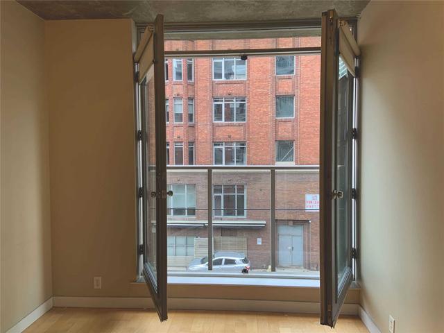 303 - 36 Charlotte St, Condo with 1 bedrooms, 1 bathrooms and 0 parking in Toronto ON | Image 4