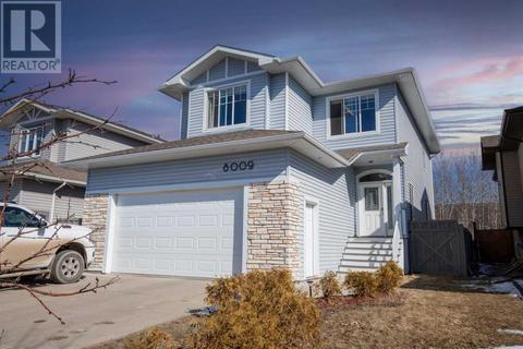 8009 112 Street, House detached with 4 bedrooms, 3 bathrooms and 4 parking in Grande Prairie AB | Card Image