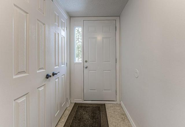 k76 - 223 Pioneer Dr, Townhouse with 3 bedrooms, 1 bathrooms and 2 parking in Kitchener ON | Image 25