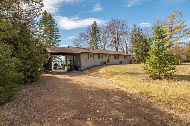 11 Clonsilla Dr, House detached with 3 bedrooms, 2 bathrooms and 7 parking in Kawartha Lakes ON | Image 36