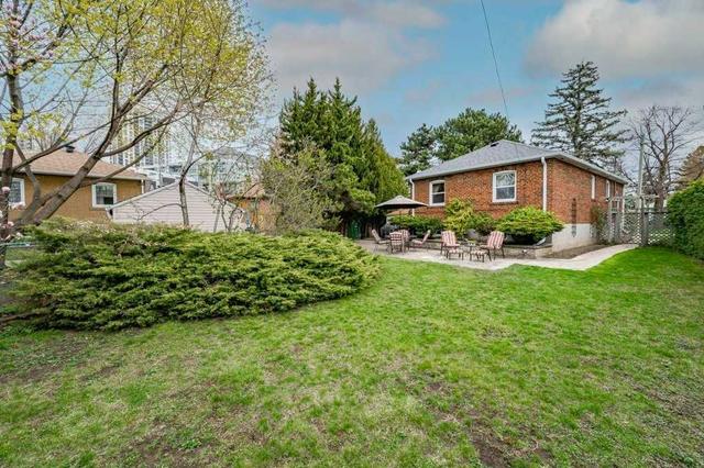 3 Carysfort Rd, House detached with 2 bedrooms, 2 bathrooms and 5 parking in Toronto ON | Image 29