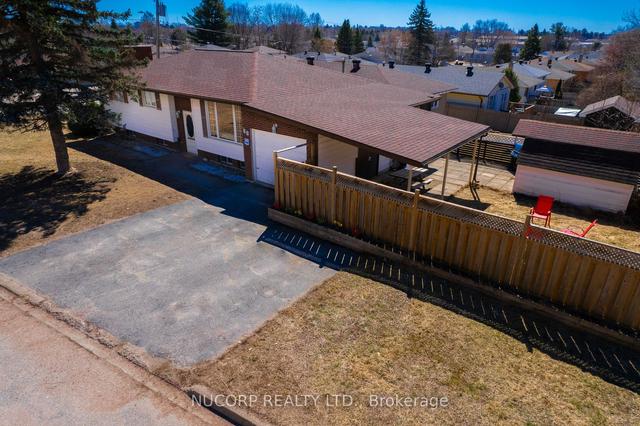88 Sherryl Cres, House detached with 3 bedrooms, 2 bathrooms and 6 parking in North Bay ON | Image 12