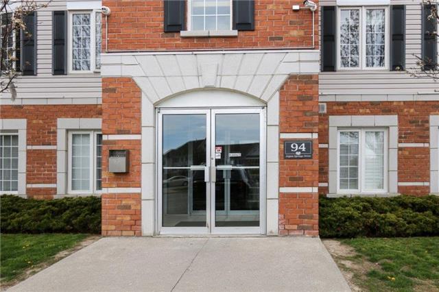 310 - 94 Aspen Springs Dr, Condo with 2 bedrooms, 1 bathrooms and 2 parking in Clarington ON | Image 2