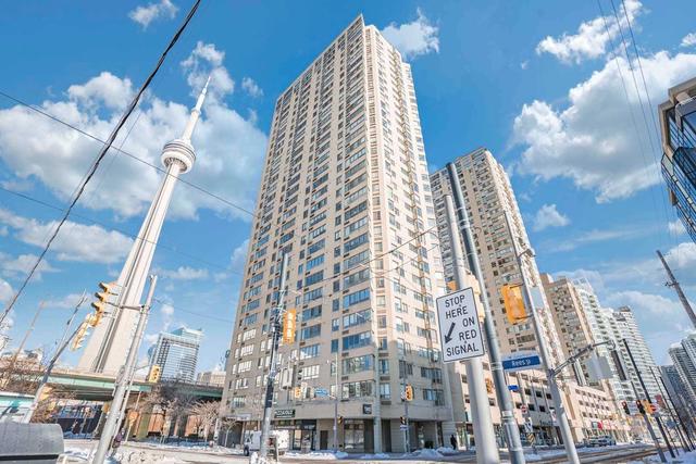 201 - 270 Queens Quay W, Condo with 2 bedrooms, 1 bathrooms and 1 parking in Toronto ON | Image 1