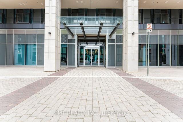 902 - 31 Tippett Rd, Condo with 2 bedrooms, 2 bathrooms and 1 parking in Toronto ON | Image 12