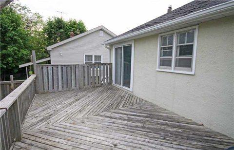 33 Lincoln St, House detached with 2 bedrooms, 2 bathrooms and 5 parking in Ajax ON | Image 16
