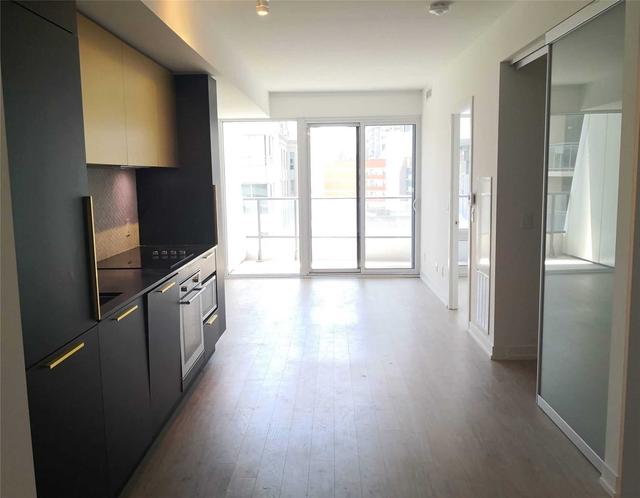 1018 - 85 Wood St, Condo with 1 bedrooms, 1 bathrooms and 0 parking in Toronto ON | Image 1