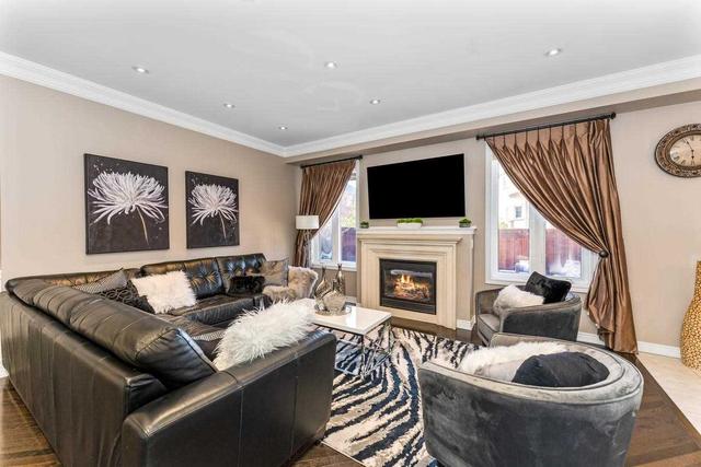 26 Josephine Rd, House detached with 4 bedrooms, 5 bathrooms and 6 parking in Vaughan ON | Image 39