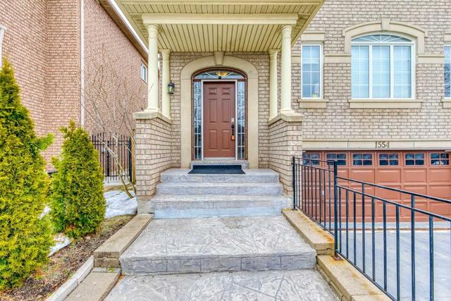 1554 Sandpiper Rd, House detached with 2 bedrooms, 4 bathrooms and 6 parking in Oakville ON | Image 12
