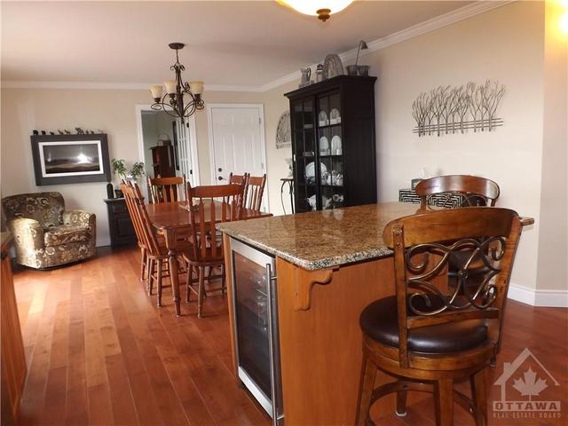 574 Highway 15 S Highway, House detached with 3 bedrooms, 2 bathrooms and 10 parking in Rideau Lakes ON | Image 10