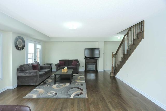 183 - 200 Veterans Dr, Townhouse with 3 bedrooms, 2 bathrooms and 1 parking in Brampton ON | Image 4