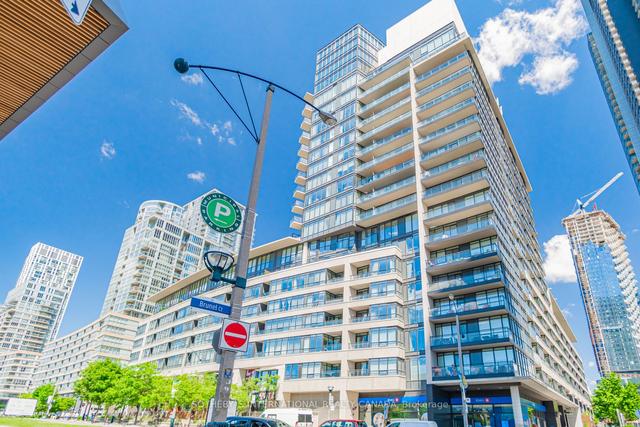 836 - 8 Telegram Mews, Condo with 2 bedrooms, 3 bathrooms and 2 parking in Toronto ON | Image 1
