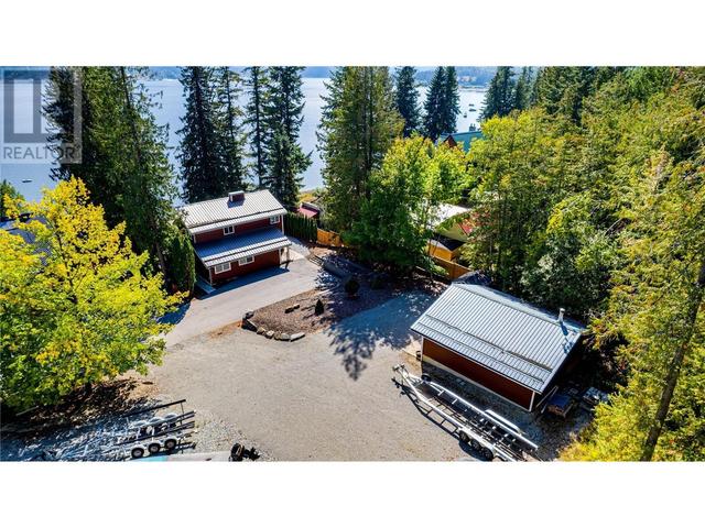 339 Coach Road, House detached with 3 bedrooms, 3 bathrooms and 8 parking in Sicamous BC | Image 58