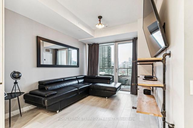 907 - 225 Sumach St, Condo with 1 bedrooms, 1 bathrooms and 1 parking in Toronto ON | Image 38