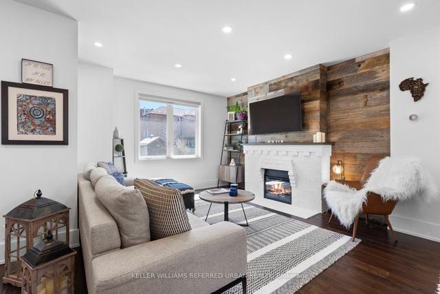 164 Roslin Ave, House semidetached with 3 bedrooms, 3 bathrooms and 1 parking in Toronto ON | Image 26