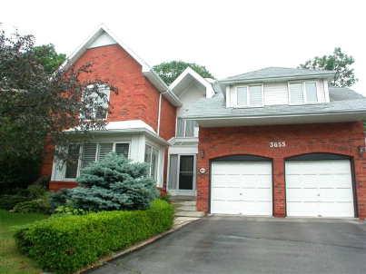 3655 St Laurent Crt, House detached with 4 bedrooms, 4 bathrooms and 4 parking in Mississauga ON | Image 1