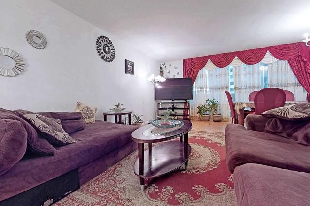 1518 - 5 Massey Sq, Condo with 2 bedrooms, 1 bathrooms and 1 parking in Toronto ON | Image 33