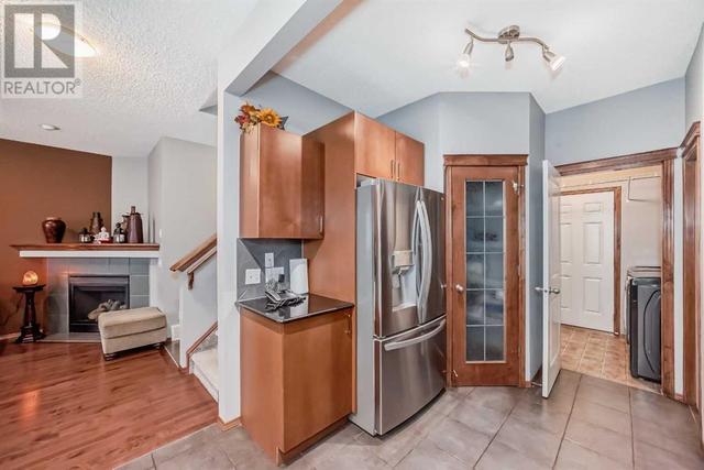 186 Everglen Crescent Sw, House detached with 3 bedrooms, 2 bathrooms and 4 parking in Calgary AB | Image 10