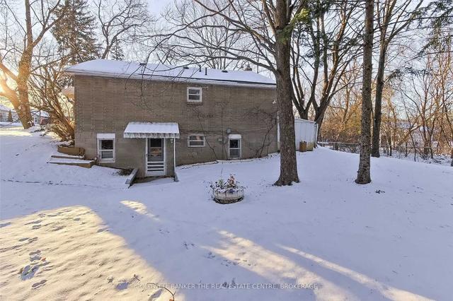 757 Srigley St, House detached with 2 bedrooms, 2 bathrooms and 2 parking in Newmarket ON | Image 5