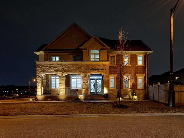 43 Angelgate Rd, House detached with 4 bedrooms, 5 bathrooms and 4 parking in Brampton ON | Image 1