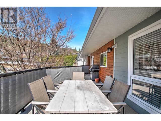 655 Clifton Road S, House detached with 5 bedrooms, 3 bathrooms and 2 parking in Kelowna BC | Image 37
