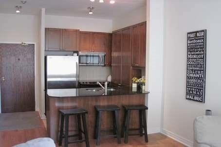 405 - 100 Hayden St, Condo with 1 bedrooms, 1 bathrooms and null parking in Toronto ON | Image 3