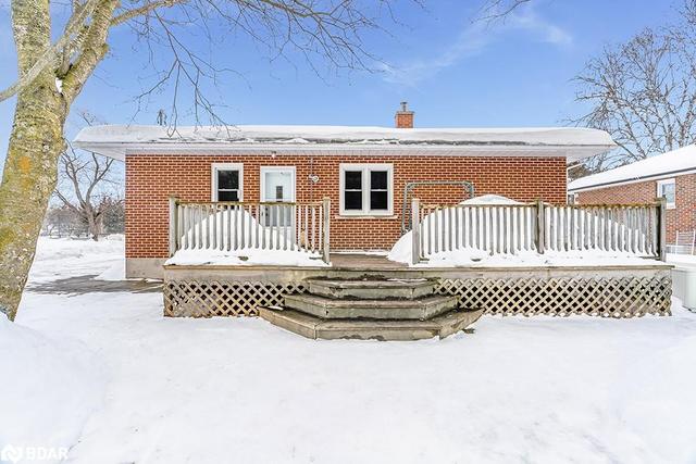 2310 Hwy 11 S, House detached with 3 bedrooms, 1 bathrooms and 6 parking in Oro Medonte ON | Image 16