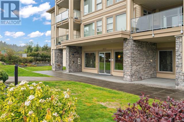204 - 3223 Selleck Way, Condo with 1 bedrooms, 1 bathrooms and 1 parking in Colwood BC | Image 2