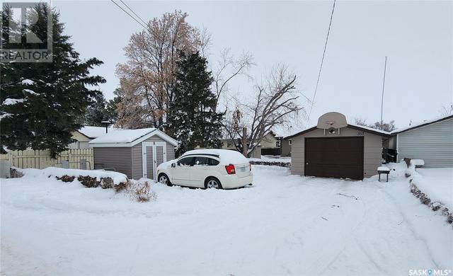 357 Montreal Street, House detached with 4 bedrooms, 1 bathrooms and null parking in Melville SK | Image 4