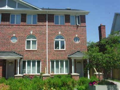 th 38 - 18 Clark Ave, Townhouse with 3 bedrooms, 3 bathrooms and 1 parking in Vaughan ON | Image 1