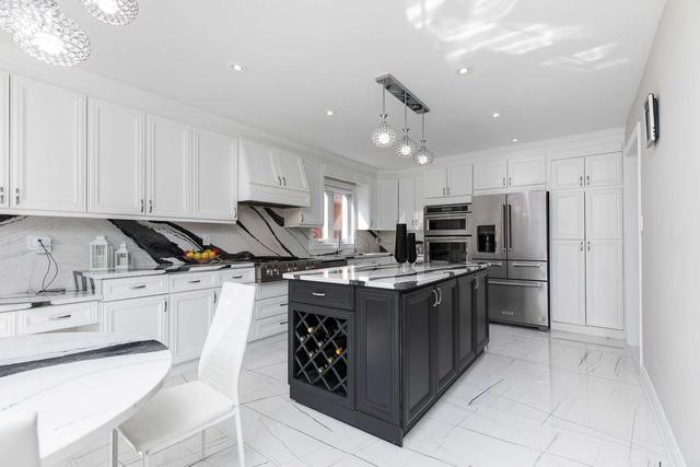 2078 Perran Dr, House detached with 4 bedrooms, 4 bathrooms and 6 parking in Mississauga ON | Image 30