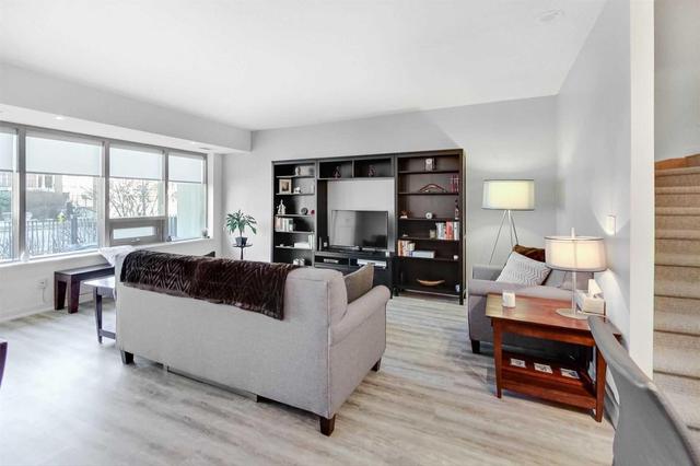 th112 - 59 East Liberty St, Townhouse with 2 bedrooms, 2 bathrooms and 1 parking in Toronto ON | Image 9