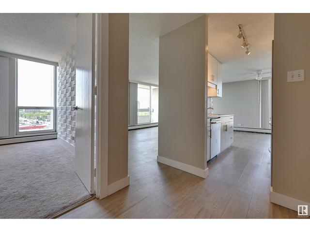 710 - 10883 Saskatchewan Dr Nw, Condo with 1 bedrooms, 1 bathrooms and 1 parking in Edmonton AB | Image 5