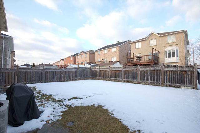 197 Rollingwood Dr, House detached with 5 bedrooms, 6 bathrooms and 8 parking in Brampton ON | Image 35
