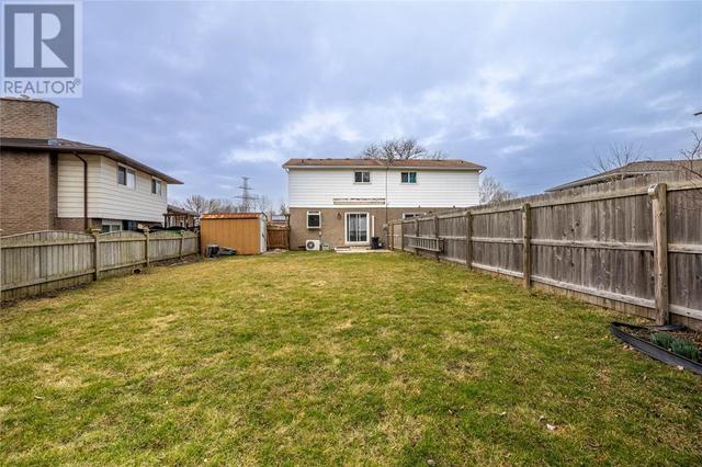 352 Trudeau Drive, House semidetached with 3 bedrooms, 1 bathrooms and null parking in Sarnia ON | Image 24