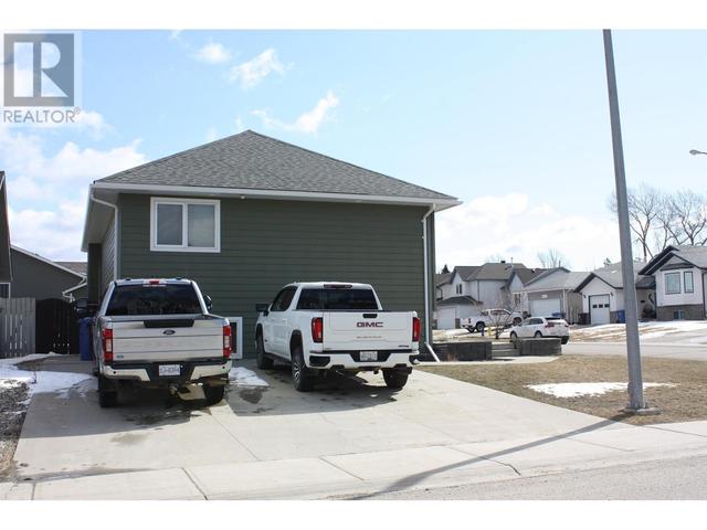 9624 113 Avenue, House detached with 5 bedrooms, 3 bathrooms and null parking in Fort St. John BC | Image 36