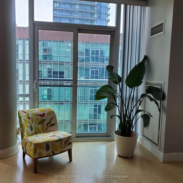 s730 - 112 George St, Condo with 2 bedrooms, 2 bathrooms and 1 parking in Toronto ON | Image 23