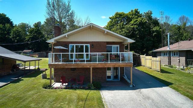 2232 Lakeshore Rd E, House detached with 3 bedrooms, 3 bathrooms and 5 parking in Oro Medonte ON | Image 1