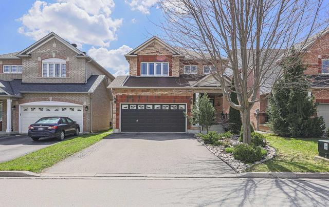 37 Brooks Ave, House detached with 4 bedrooms, 3 bathrooms and 4 parking in Aurora ON | Image 1
