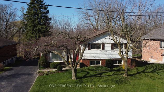 45 First St, House detached with 3 bedrooms, 2 bathrooms and 4 parking in Hamilton ON | Image 23