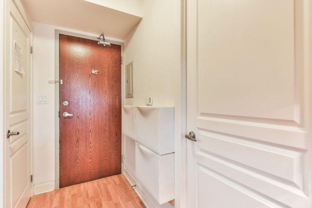 Lph 2 - 19 Avondale Ave, Condo with 0 bedrooms, 1 bathrooms and 1 parking in Toronto ON | Image 4