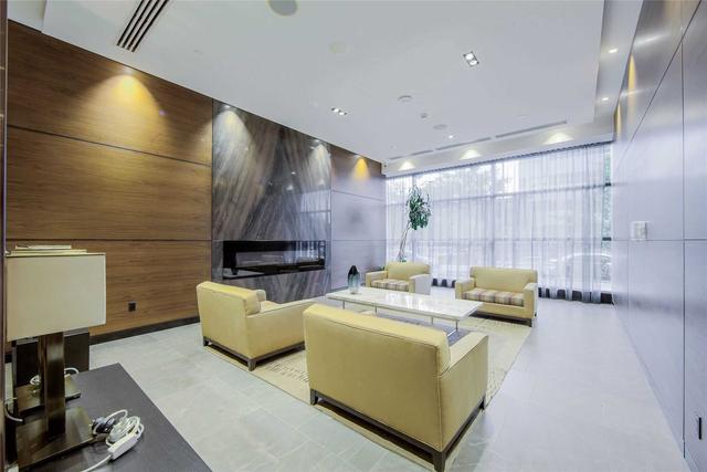 1105 - 2 Anndale Dr, Condo with 2 bedrooms, 2 bathrooms and 1 parking in Toronto ON | Image 20