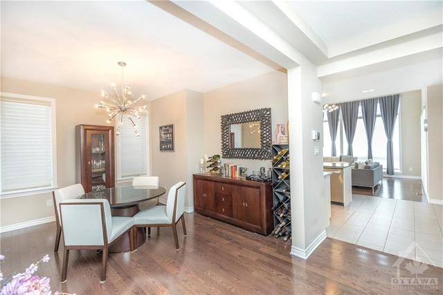 319 Percheron Way, House detached with 4 bedrooms, 3 bathrooms and 6 parking in Ottawa ON | Image 5