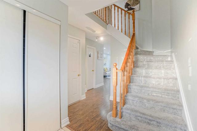 65 Goldenlight Circ, Townhouse with 3 bedrooms, 4 bathrooms and 2 parking in Brampton ON | Image 29