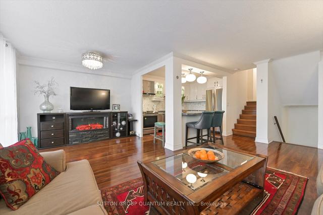 1006 - 11 Wincott Dr, Condo with 3 bedrooms, 2 bathrooms and 2 parking in Toronto ON | Image 33