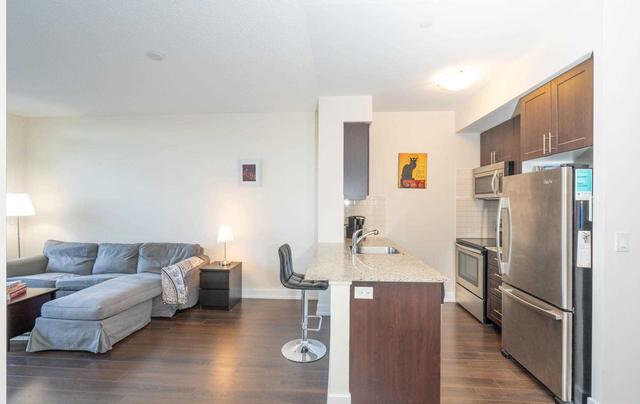 202 - 6 Eva Rd, Condo with 1 bedrooms, 1 bathrooms and 1 parking in Toronto ON | Image 5