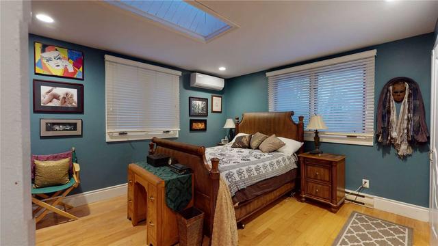 35 Regent St, House detached with 3 bedrooms, 3 bathrooms and 6 parking in Guelph ON | Image 9