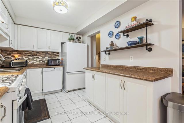 67 - 800 Paramount Dr, Townhouse with 3 bedrooms, 3 bathrooms and 2 parking in Hamilton ON | Image 5